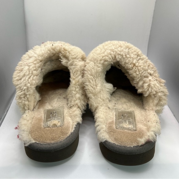 Women’s UGG Cozy Slippers Size 7 - Picture 5 of 10